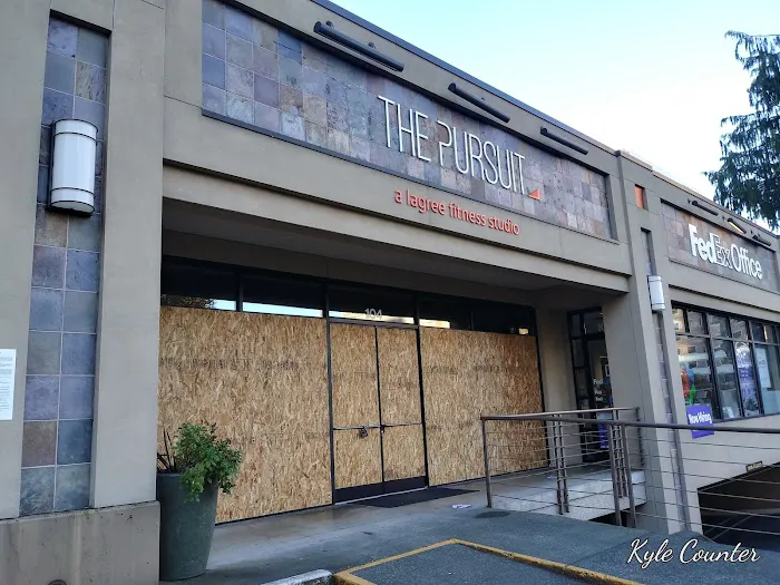 The Pursuit Picture 7