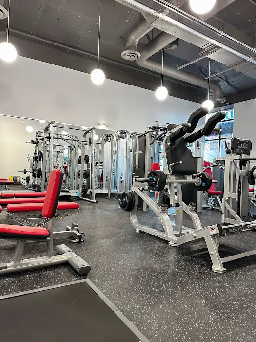 MONDAY FITNESS Picture 9