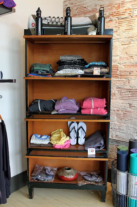 Hauteyoga Queen Anne Picture 5