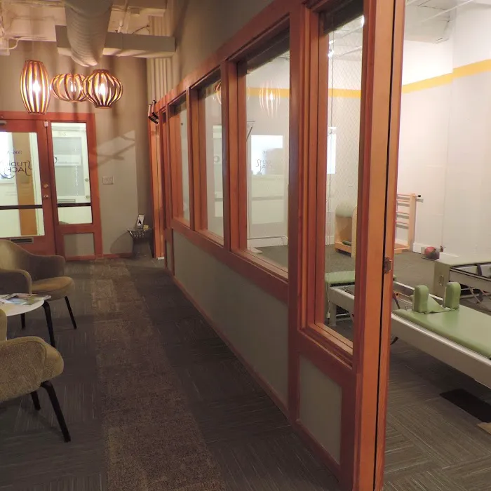 Studio Jacks Picture 8