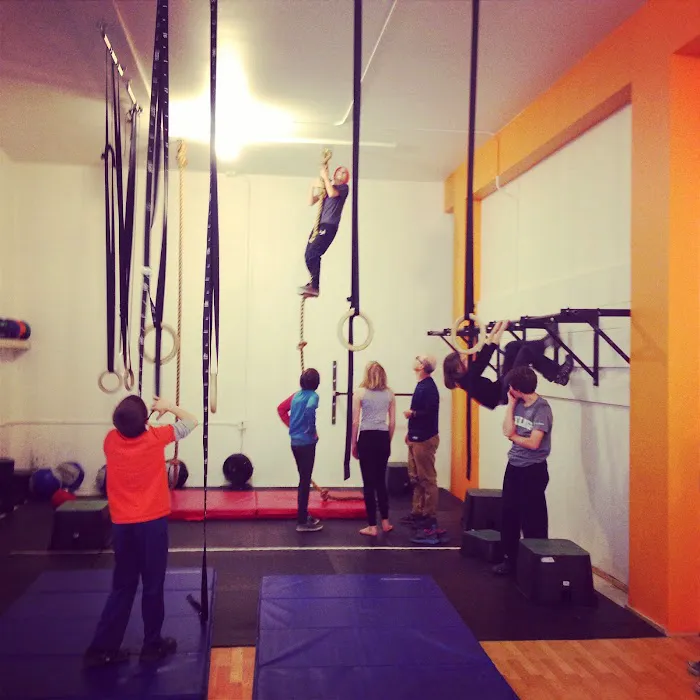 Sonic Athletics Youth Picture 7