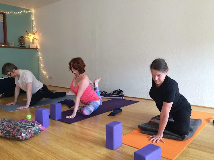 InsideOut Yoga Picture 10