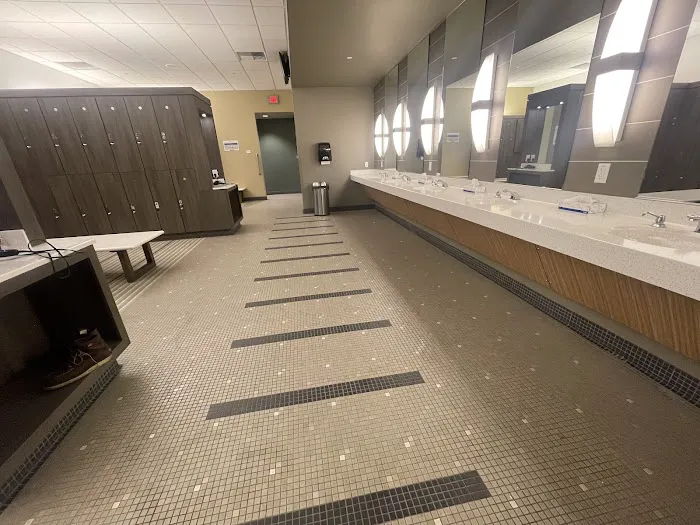 LA Fitness Picture 5