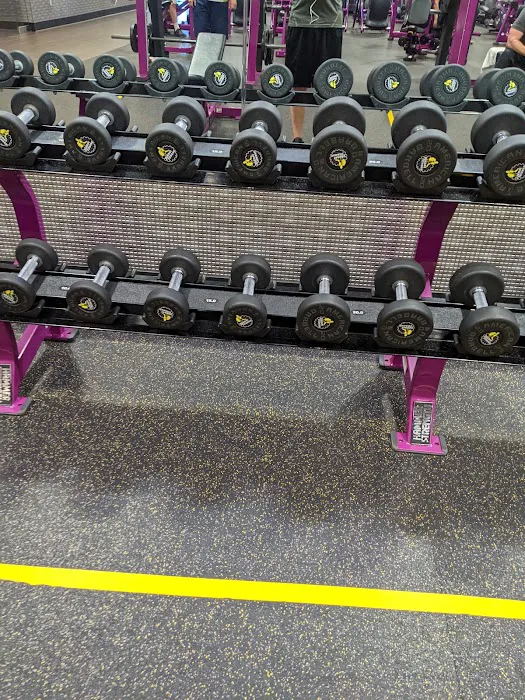 Planet Fitness Picture 9