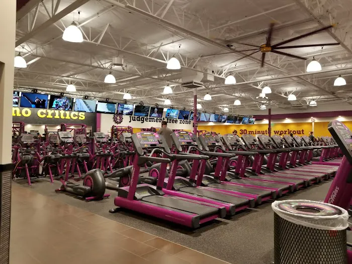 Planet Fitness Picture 4