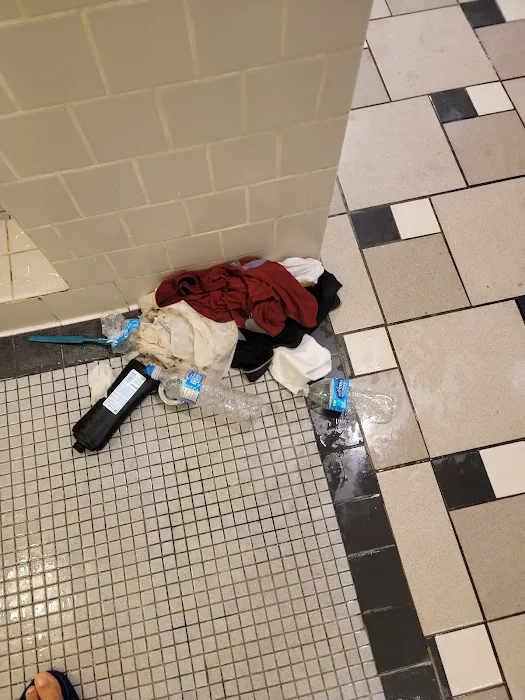 LA Fitness Picture 3