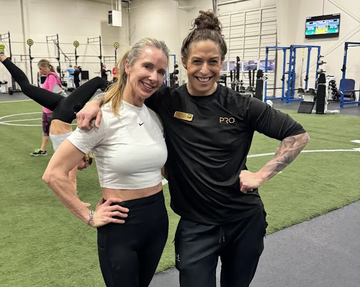 PRO Club Strength & Conditioning Center Picture 3