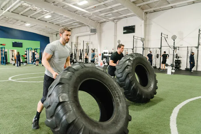 PRO Club Strength & Conditioning Center Picture 2