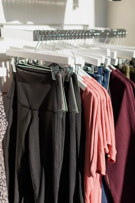 YogaSix Sammamish Picture 7