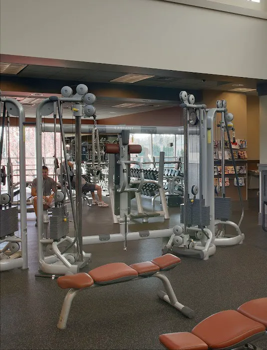 Columbia Athletic Clubs, Pine Lake Picture 2