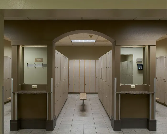 Columbia Athletic Clubs, Pine Lake Picture 7