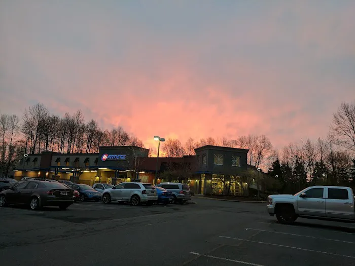 24 Hour Fitness Picture 1