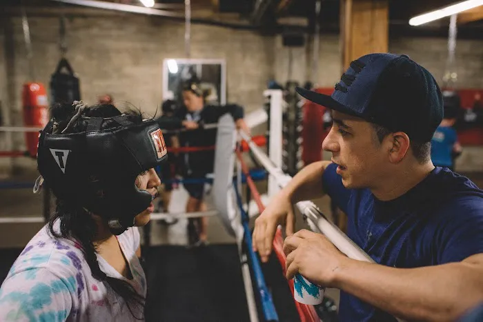 AcunaBoxing Picture 7