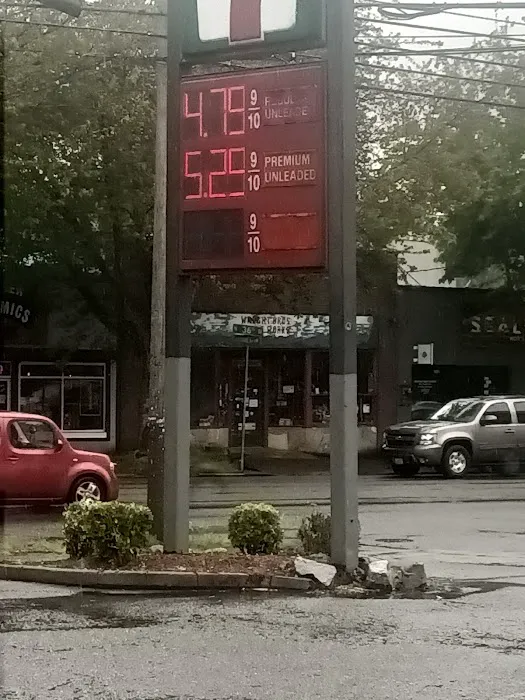 Sealevel Hot Yoga Picture 2