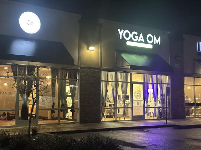 Yoga Om Wellness Studio Picture 4