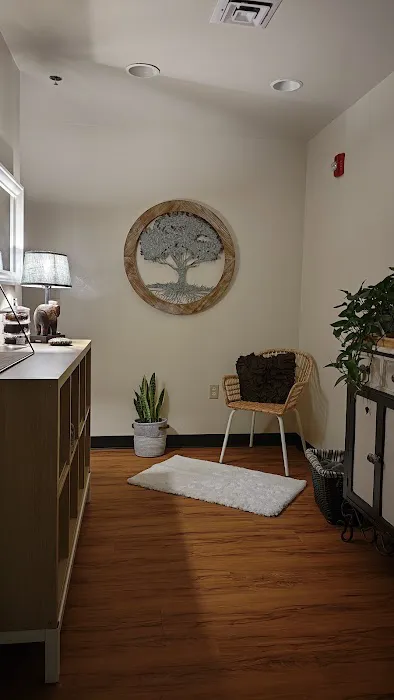 Yoga Om Wellness Studio Picture 3