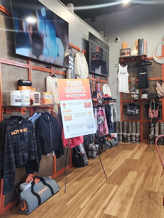 HOTWORX - Federal Way, WA Picture 6