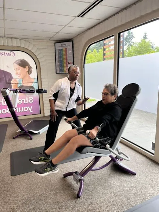 Curves, Federal Way Picture 9