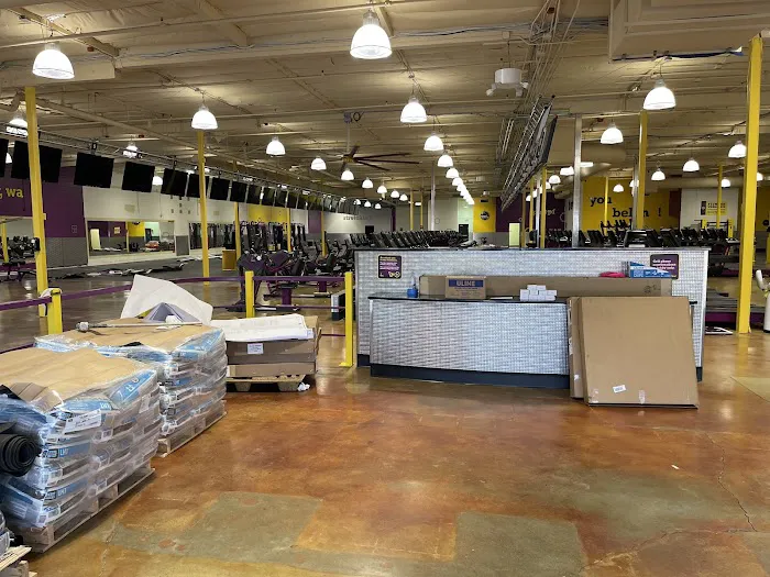 Planet Fitness Picture 6