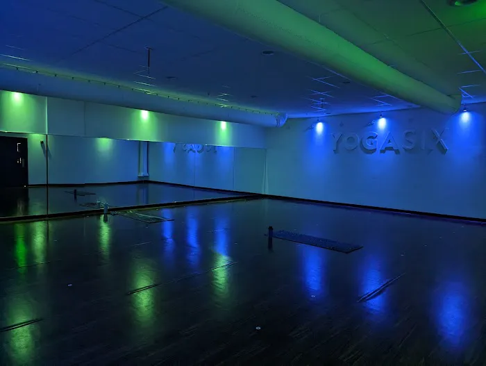 YogaSix Redmond Picture 7