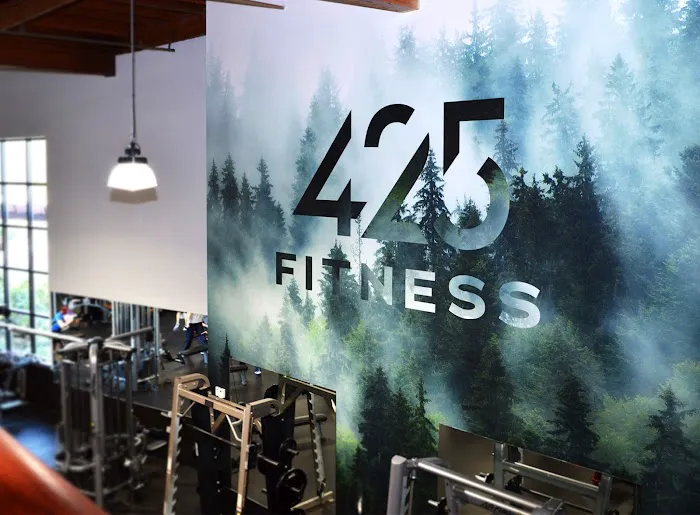 425 FITNESS REDMOND Picture 9