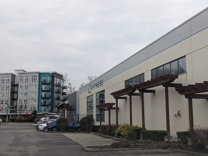 425 FITNESS REDMOND Picture 4