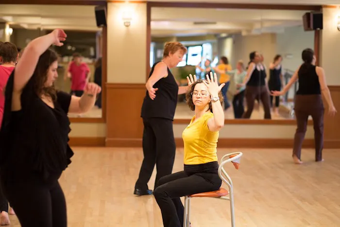 Moving To Heal - Joyful Fitness Picture 9