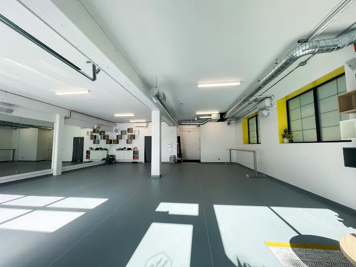 atdStudios Picture 6