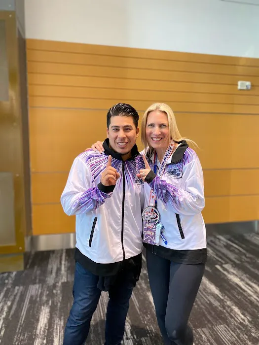 REACT ELITE CHEER Picture 3