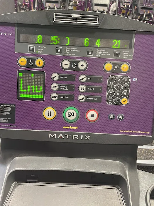 Planet Fitness Picture 10