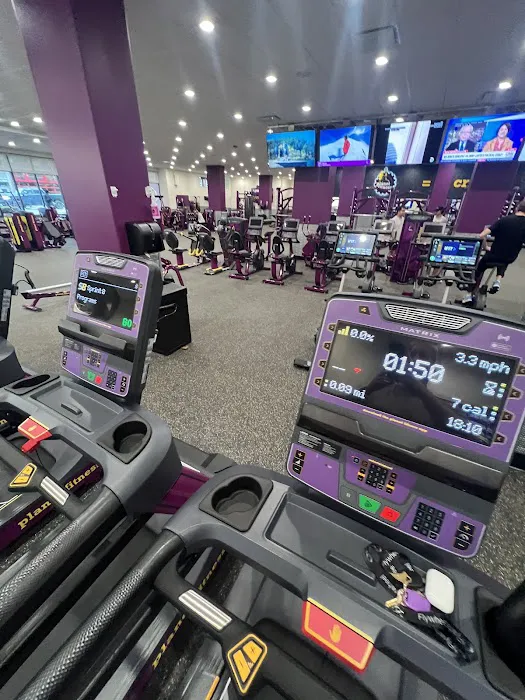 Planet Fitness Picture 4