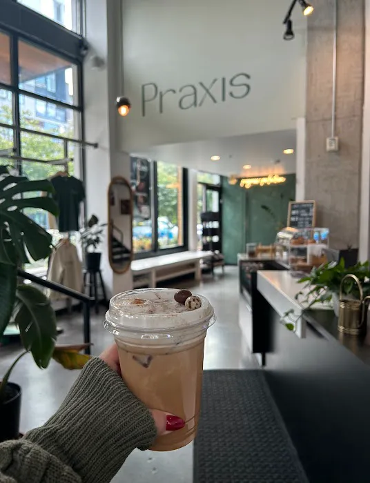 Praxis Yoga & Cafe Picture 6