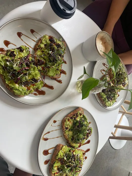 Praxis Yoga & Cafe Picture 4