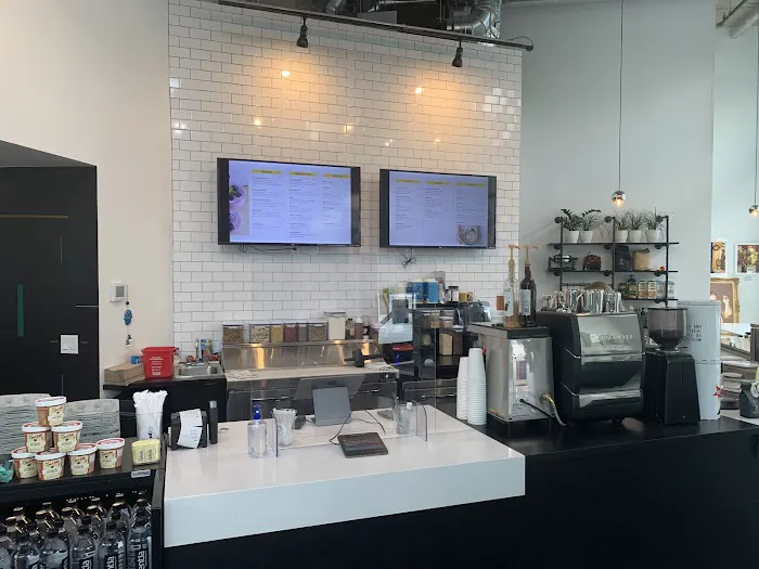 Praxis Yoga & Cafe Picture 5