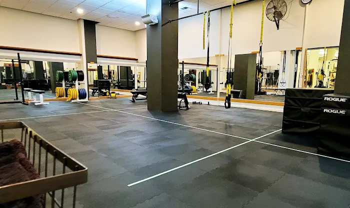 Ballard Health Club Picture 10