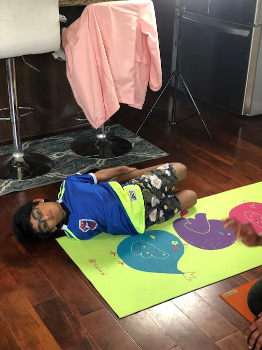 Svadhyaya Yoga Picture 3