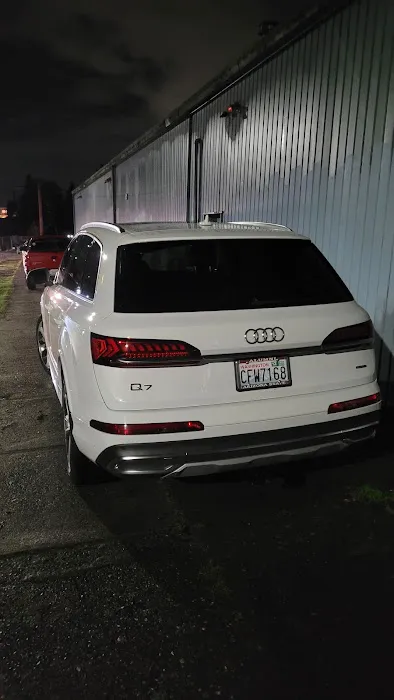 City Baseball Indoor Training Facility Picture 2