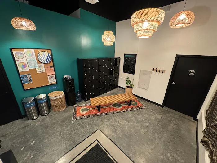 Woven Yoga & Massage Picture 5