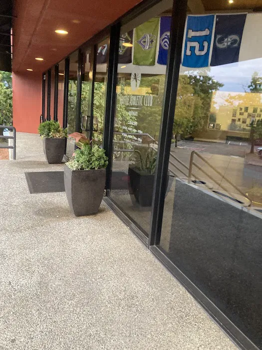 Seattle Athletic Club Northgate Picture 1