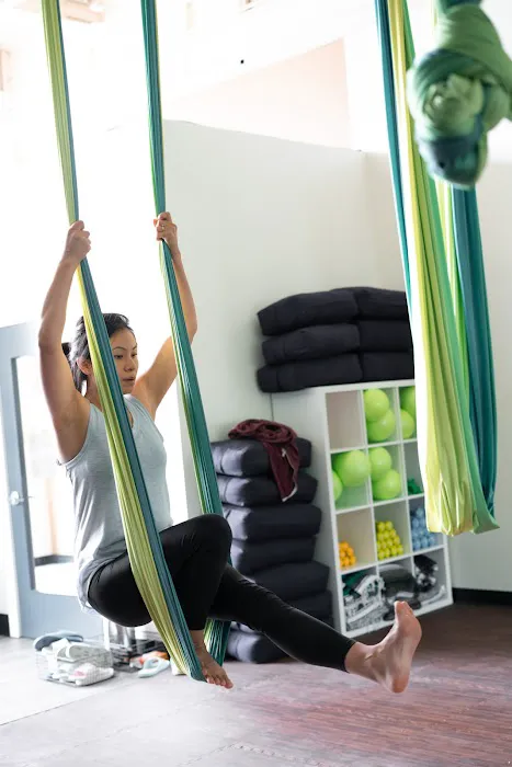 Flight Room Ballard Picture 8