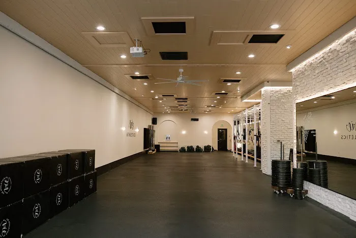 Vie Athletics Picture 2