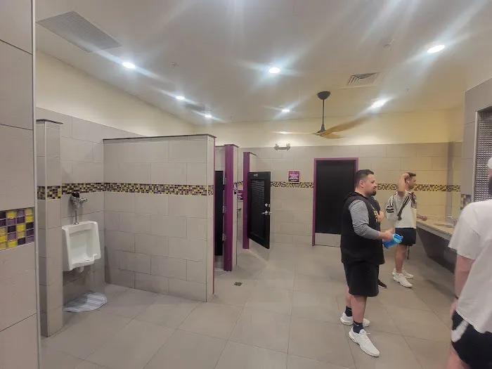 Planet Fitness Picture 2