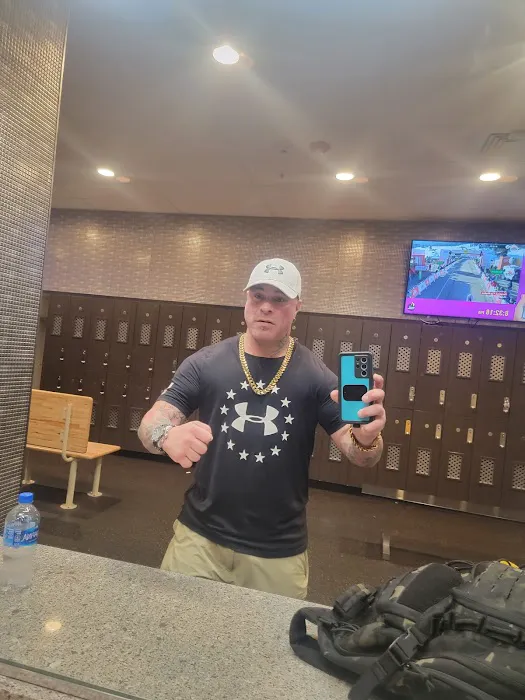 Planet Fitness Picture 8