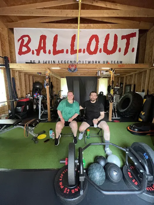 BALLOUT ROOM Picture 3