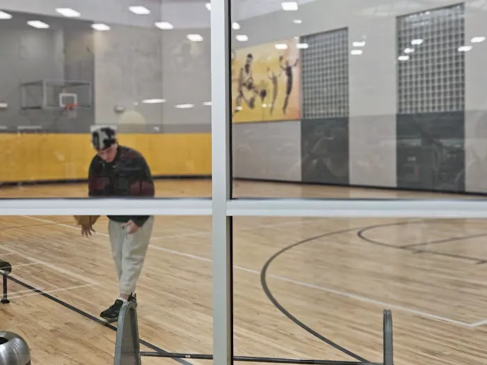 LA Fitness Picture 2