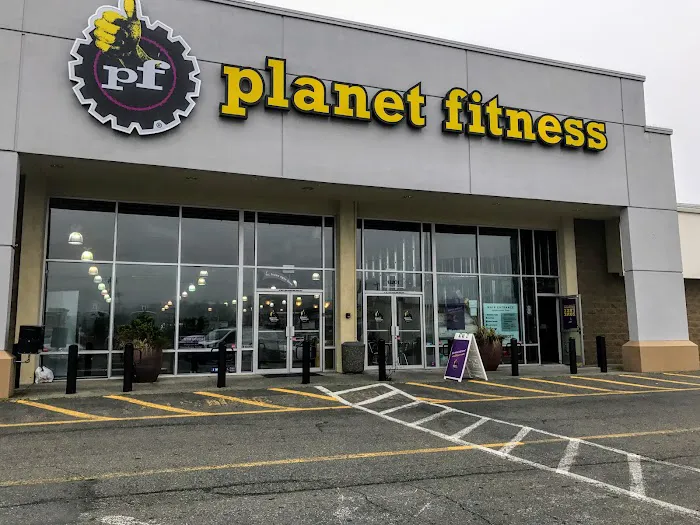 Planet Fitness Picture 5