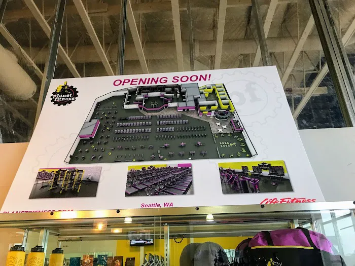 Planet Fitness Picture 4