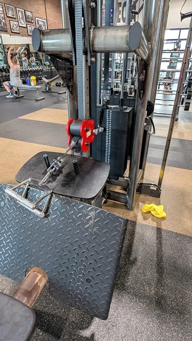 Gold's Gym Kirkland Picture 8