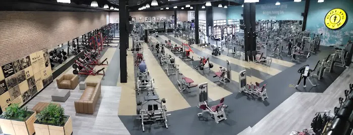 Gold's Gym Kirkland Picture 3