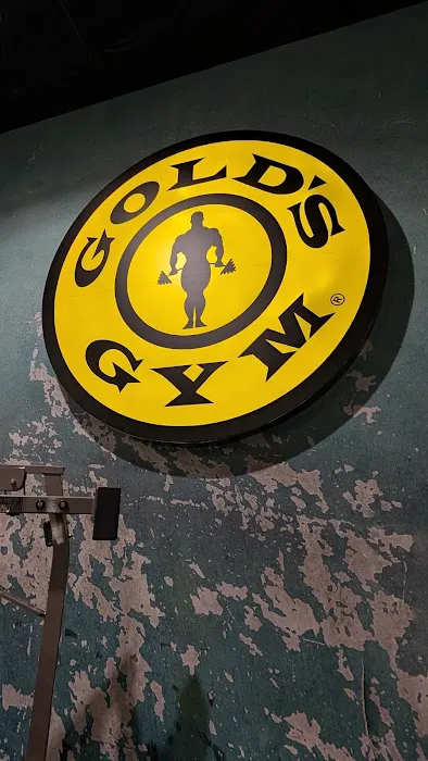Gold's Gym Kirkland Picture 1